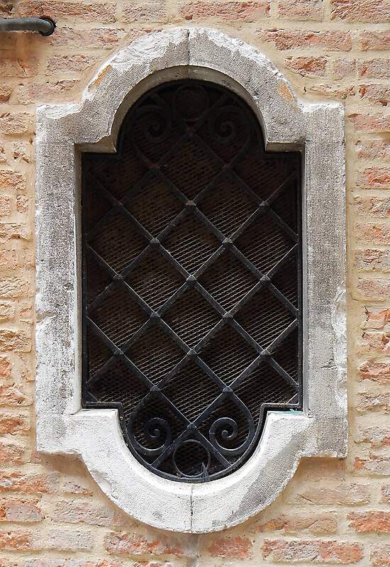 old window from venice 9