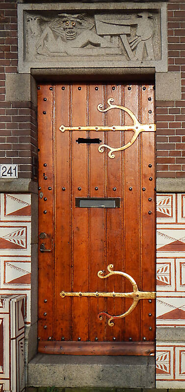 medieval planks door