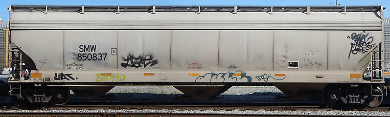 train wagon rusty 7