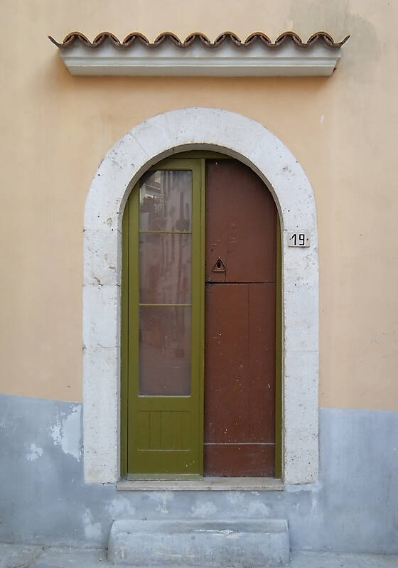 medieval old door3