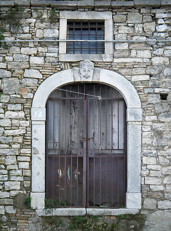 old door rome downtown 15