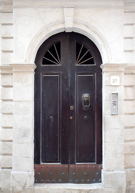 Door Textures for Medieval Building 9