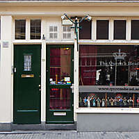old style shop europe 17