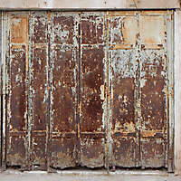 rusted metal door from venice 3