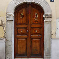 neoclassical wood door 1