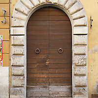 old door rome downtown 6
