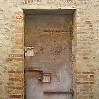 medieval old door5