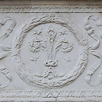 old stone ornaments florence 1700 7