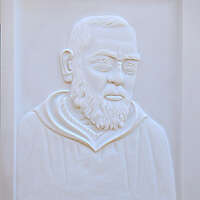 san Pio on white stone ornament 10