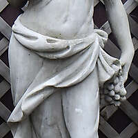italian statue woman 1