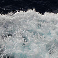 sea water foam 5