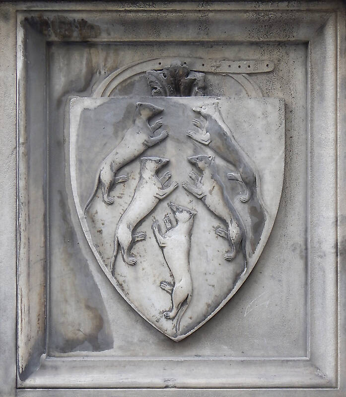 old stone emblem from florence 16
