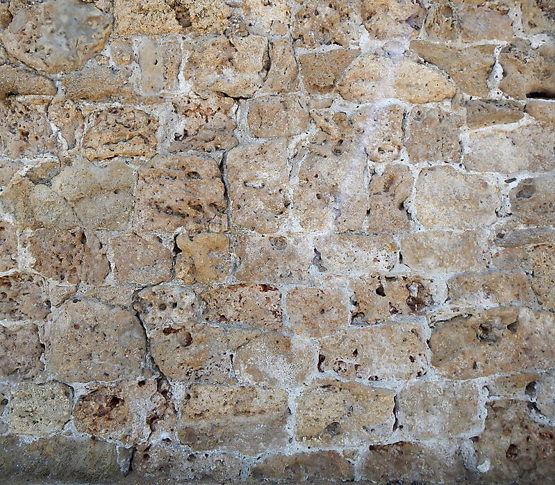 medieval messy stones wall 2
