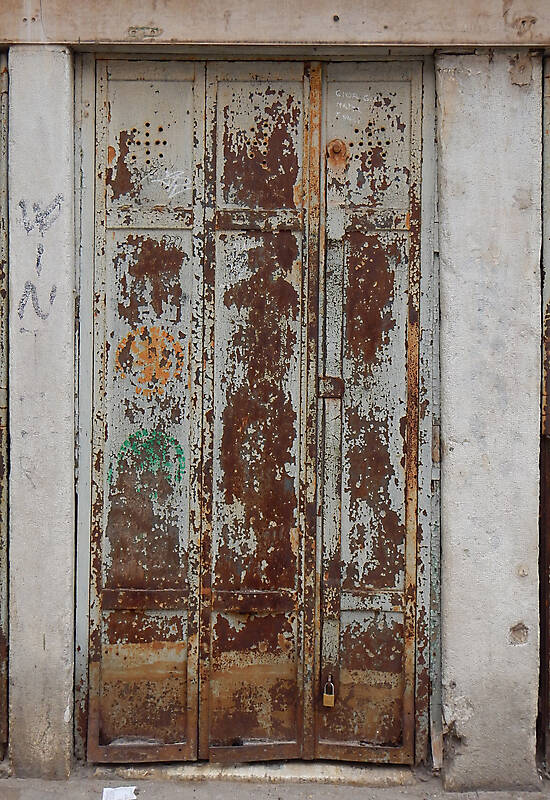 rusted metal door from venice 2