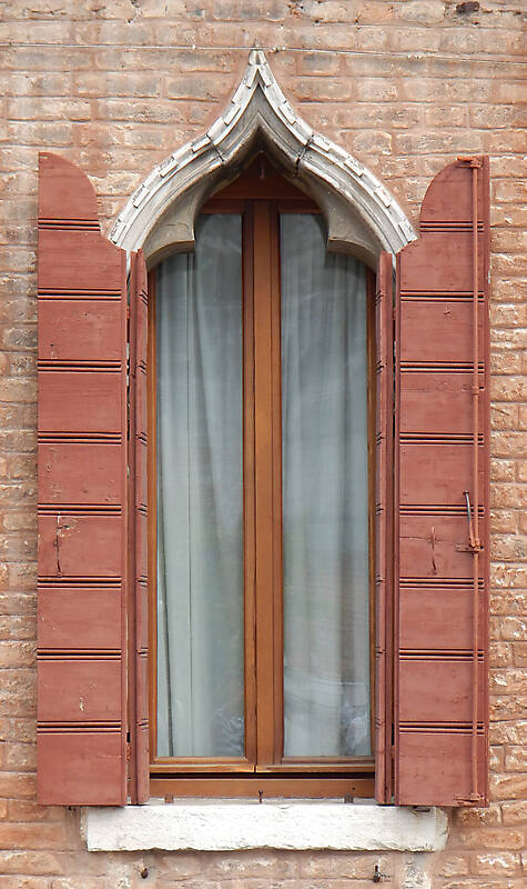 old window from venice 3