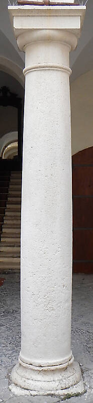 white stone pillar