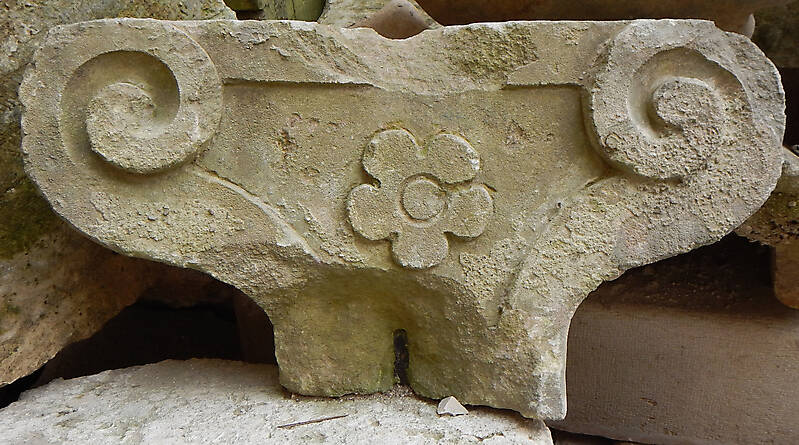stone ornament with flower 25