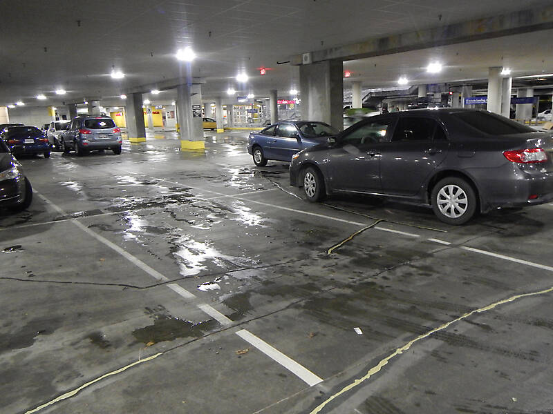 parking garage hdr 3