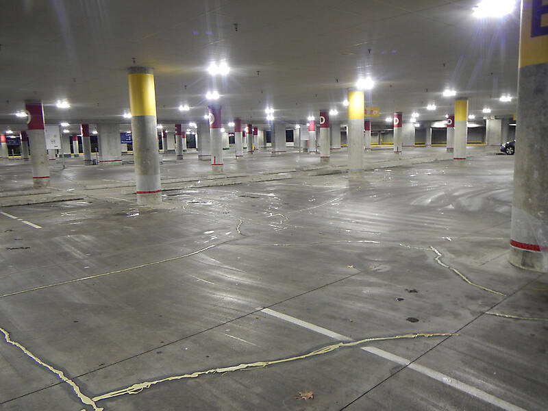 parking garage hdr 5