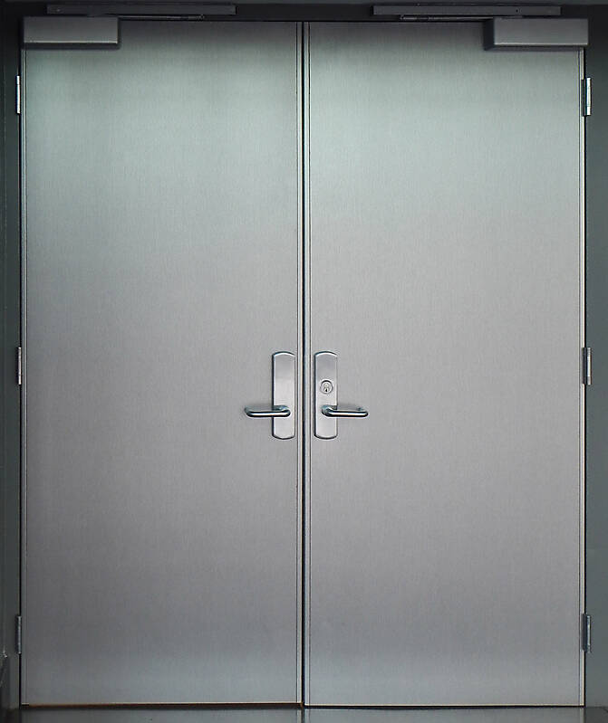 glossy aluminium door
