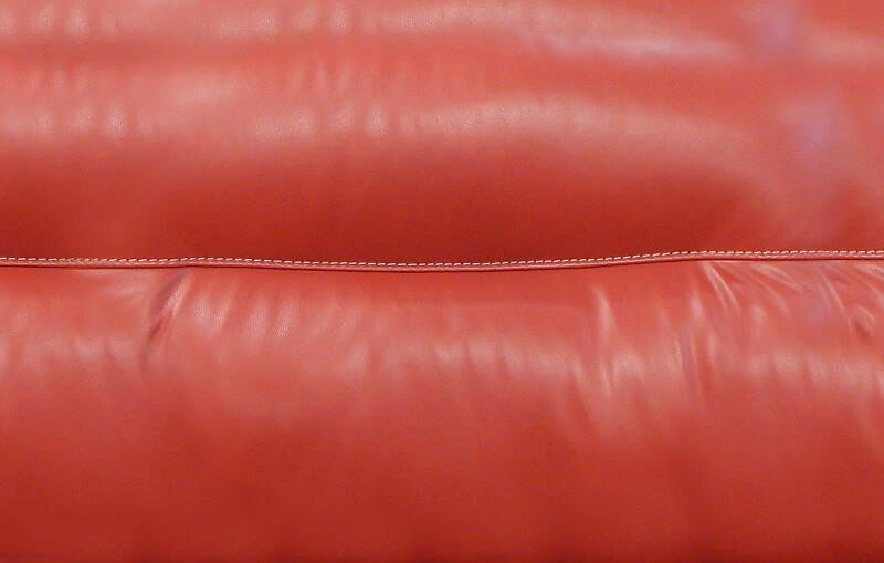 red leather backrest couch with sewings 2