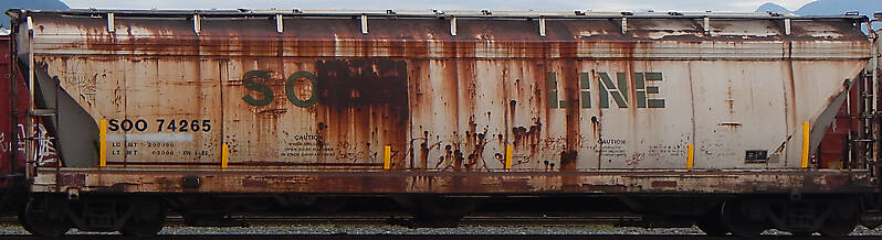 train wagon rusty 1
