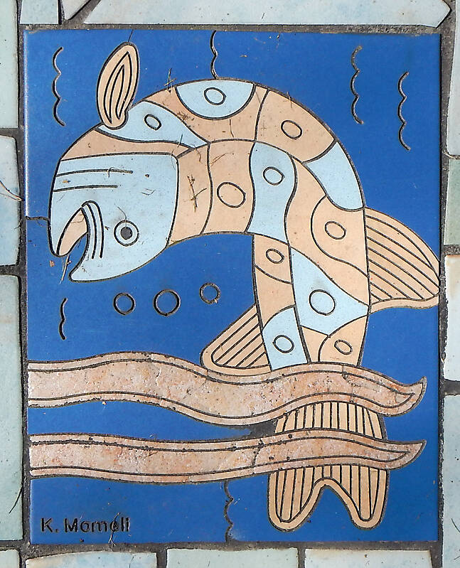 fish mosaic 10