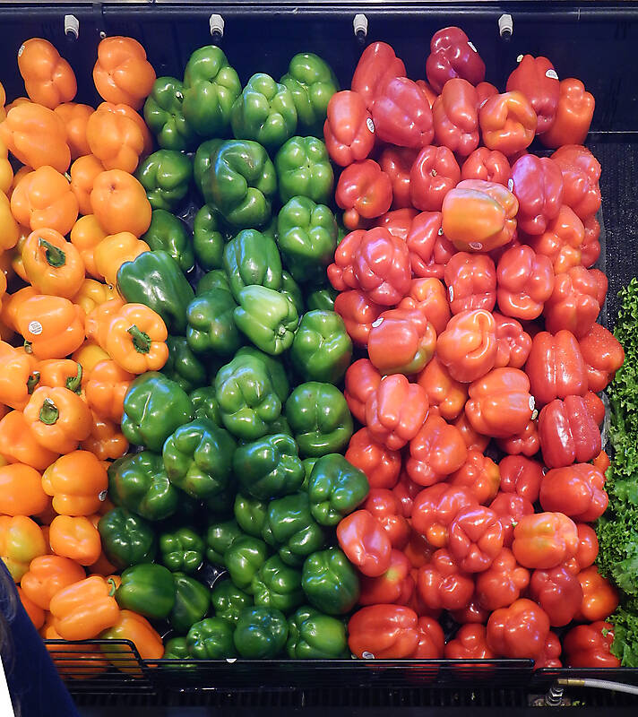 food market stall peppers