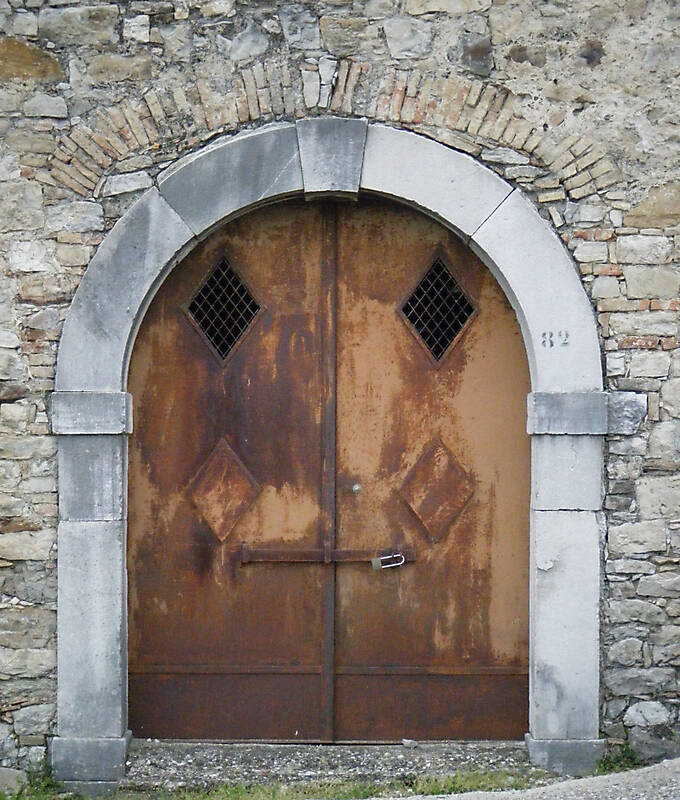 old door rome downtown 1