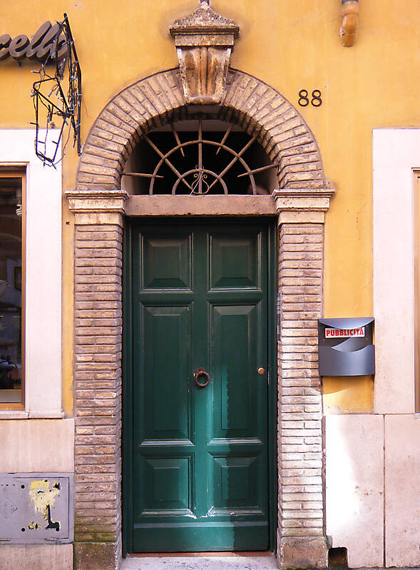 old door rome downtown 4