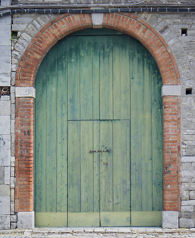 door old green